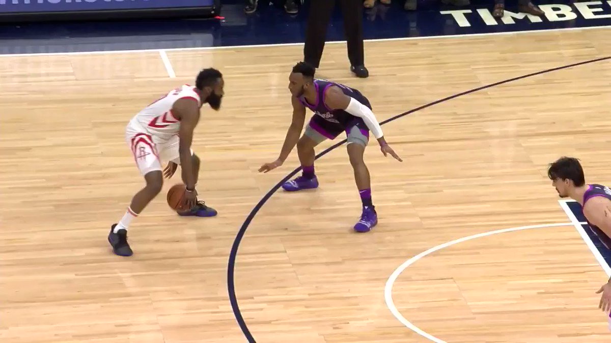 Tappa del #TheUnguardableTour che entra nella storia per #JamesHarden: coi 42 segnati contro #AllEyesNorth, la sua è la seconda striscia di partite con 30 punti segnati di sempre, con 31 gare consecutive.
#Rockets
#NbaTipo