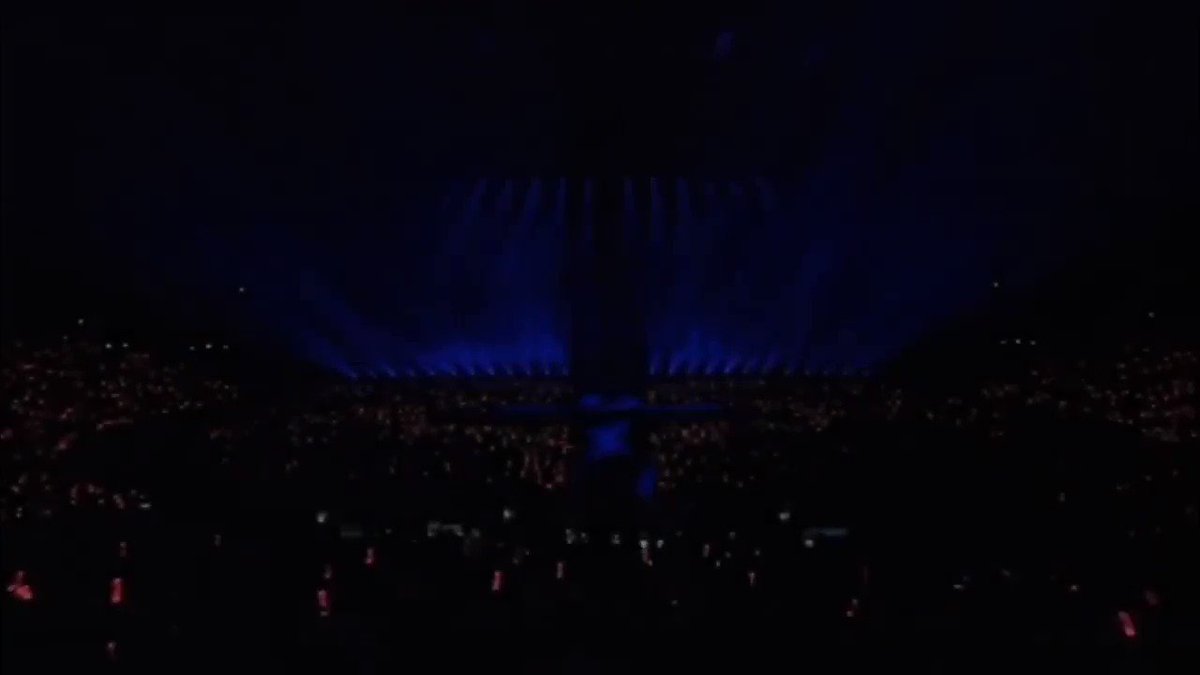 ⚡️EVERYTHING / iKON
PSYが作詞作曲編曲に参加したYGらしさ全開のダンスソング。
ピアノサウンドとEDMが混ざり合った、爽やかで馴染みやすいメロディ。
#iKON #아이콘 #EVERYTHING