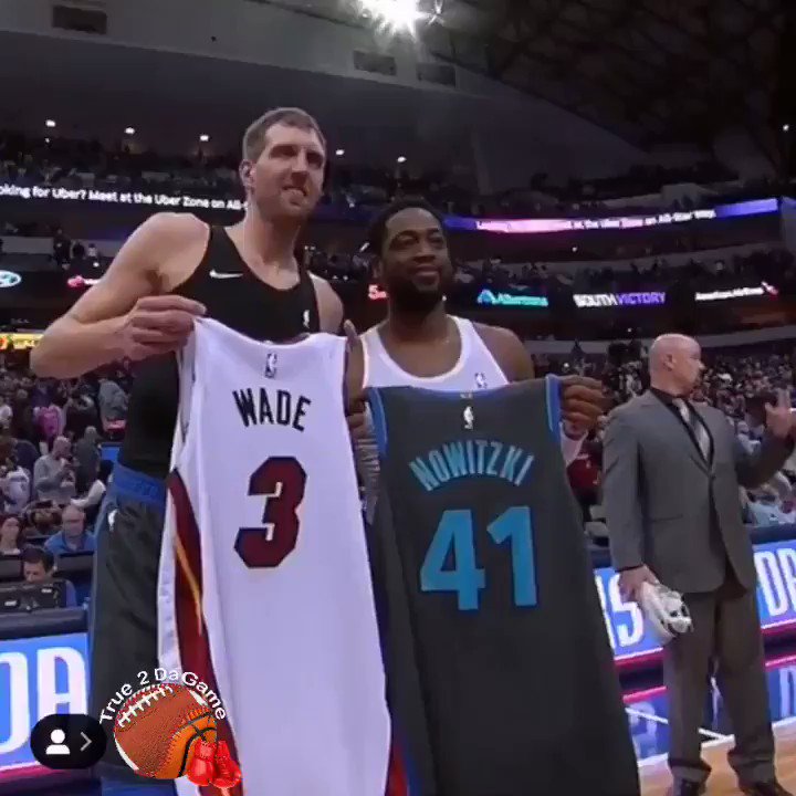 TWO LEGENDS showing loveđ #DALvsMIA #MFFLâ â #HEATCultureâ â #NBAâ â #NBAonESPN #NBAAllStarâ â (via @NBA )
http://true2dagame.com/nbabasketballÂ