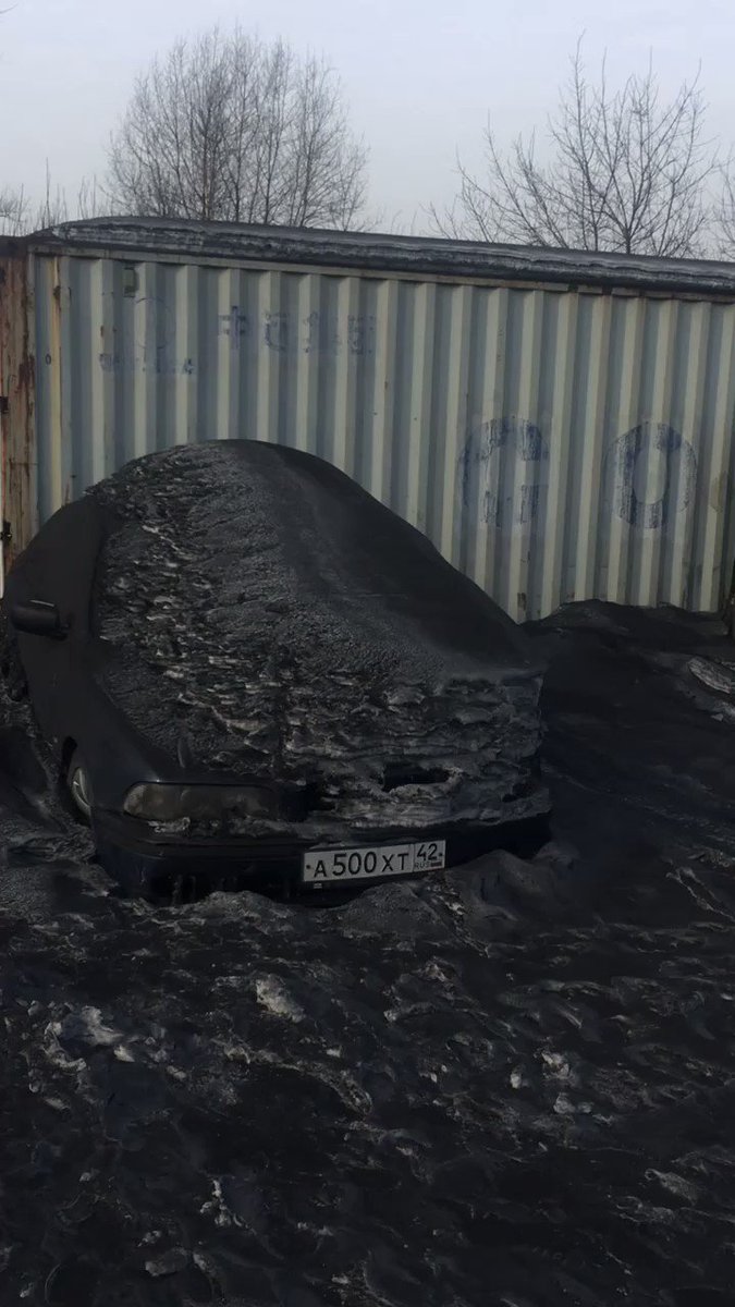#Russia is a country of outstanding natural beauty and diversity. But the sheer lack of environmental regulations is a devastating effect for residents in #Kuzbass, where last night there was BLACK SNOW.