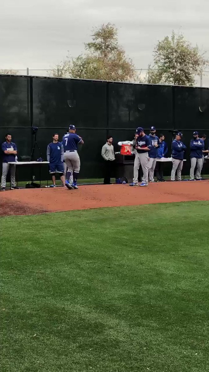That sound. 😍 #DodgersST