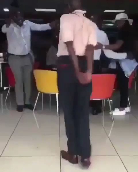 When dancing was jazz was art. 😍
