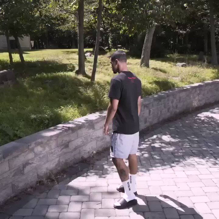 In honor of Valentine’s Day, my friends and I made this short doc titled “These Does Ain’t Loyal”
Hope y’all enjoy 🤗❤️
https://youtu.be/pCioZ27Zu6Y