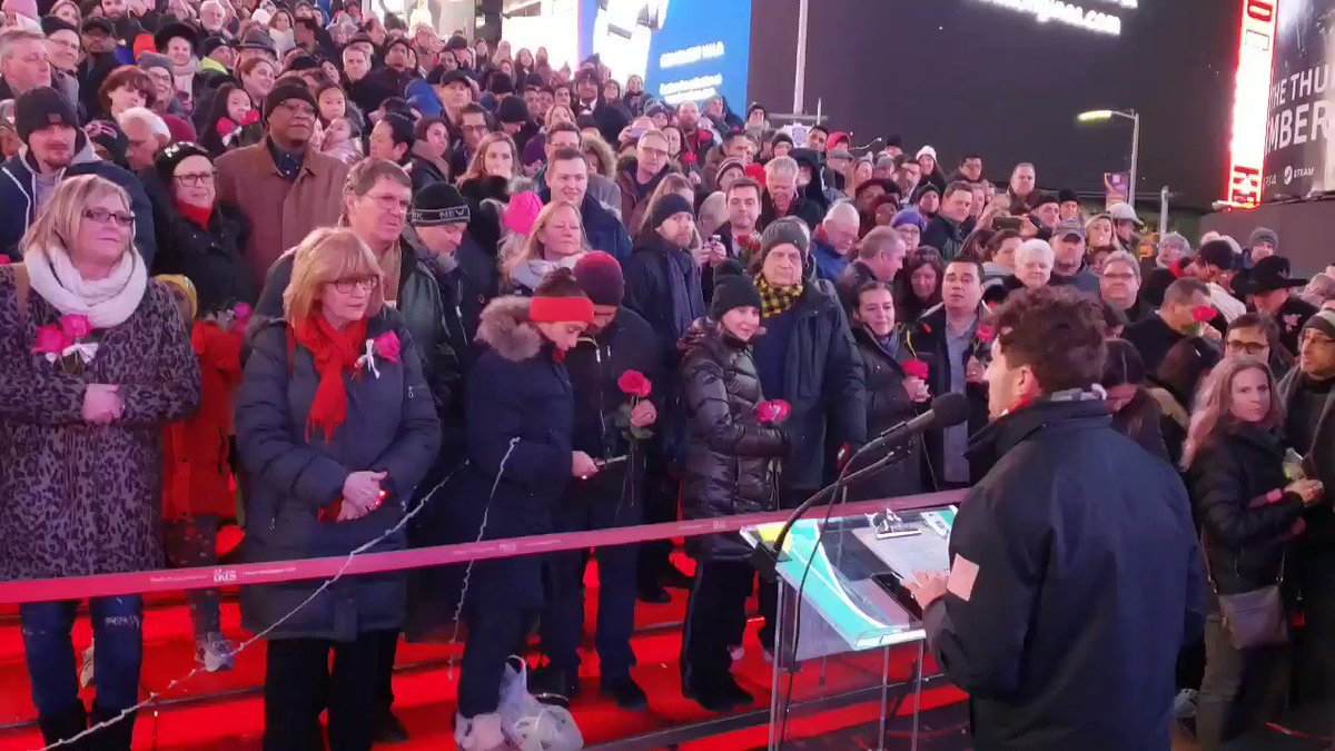 Congrats Carol & Jeff! This lucky couple who have been married over 50 years won two tickets to see one of #Broadway's most romantic shows - @PrettyWoman! #lovetimessquare
