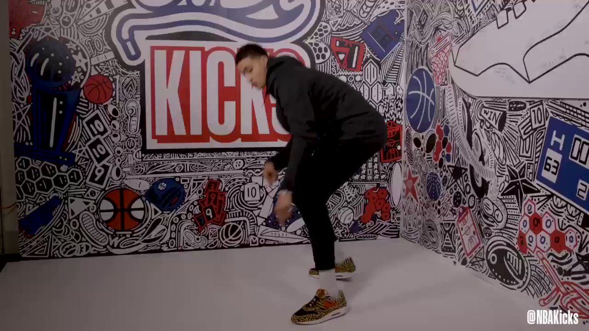 At the #NBAKicks Shoe Wall, @kuz shares a special message to his hometown Flint, Michigan! #NBAAllStar