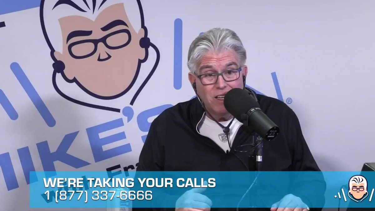 𝐓𝐔𝐄𝐒𝐃𝐀𝐘: Mike Francesa mocks a know-nothing caller who says Jacob deGrom could get $24M in arbitration next year. 𝐓𝐇𝐔𝐑𝐒𝐃𝐀𝐘: Mike Francesa says Jacob deGrom could get $25M in arbitration next year. 😂
It might be time to throw another retirement party for this guy.