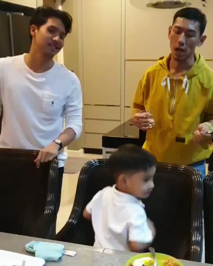ปาร์ตี้กับเพื่อนแม่ได้แล้ว #Aline_A #Arran_A