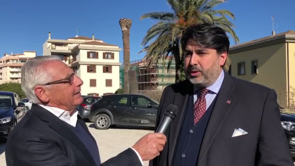 Bisogna stabilire un nuovo equilibrio tra #urbanistica, #paesaggio ed #edilizia. Nei primi sei mesi faremo una nuova legge che dia certezza di cosa si possa fare o non fare in #Sardegna. Intervista del giornalista Valerio Vargiu
#solinaspresidente