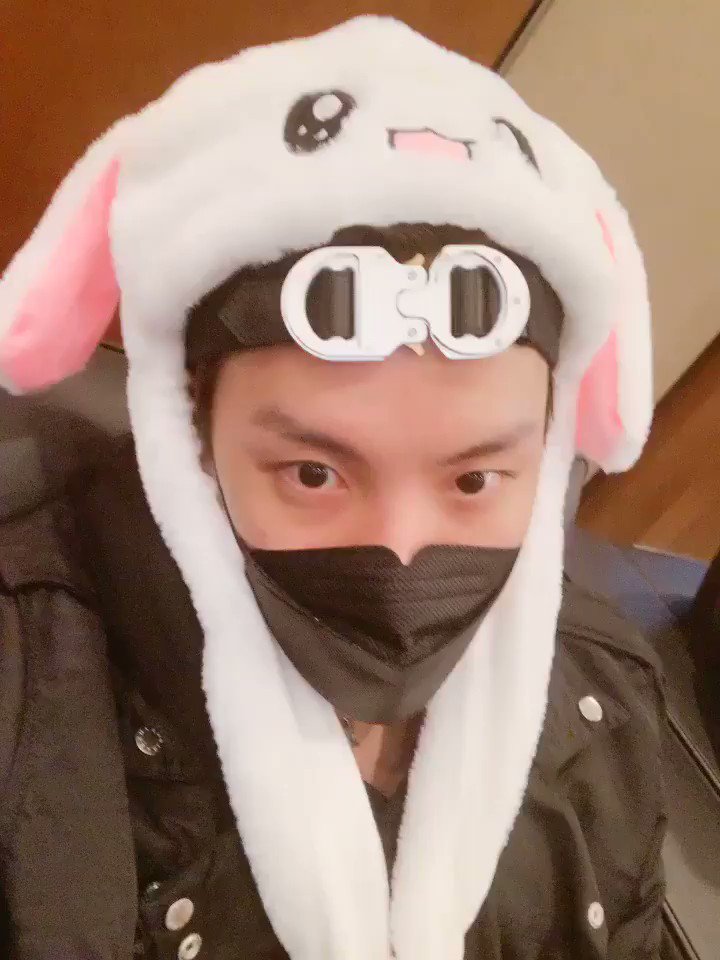 토 끼🐰부리기 💕🥳