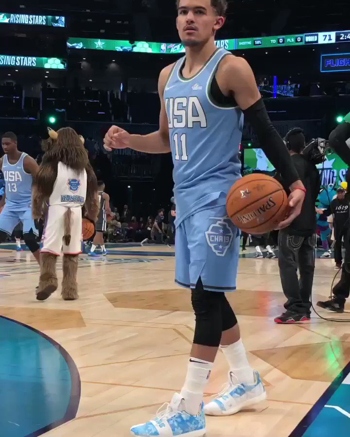 .@TheTraeYoung walks it like he talks it 👀