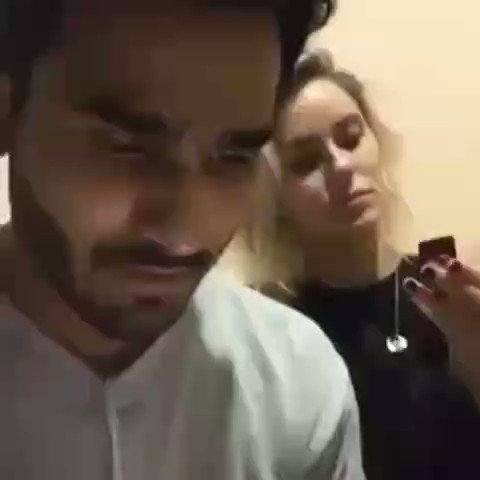 He is in trouble
.
#funny #funnyvideos #couplememes #meme #memes #siri #video