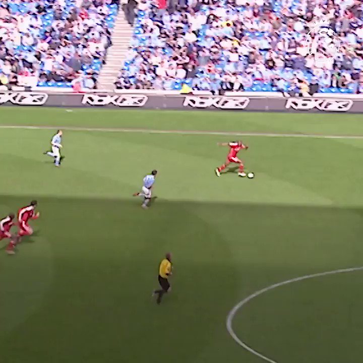 Rapid counter-attack. Blistering finish.
#GoalOfTheDay @FulhamFC