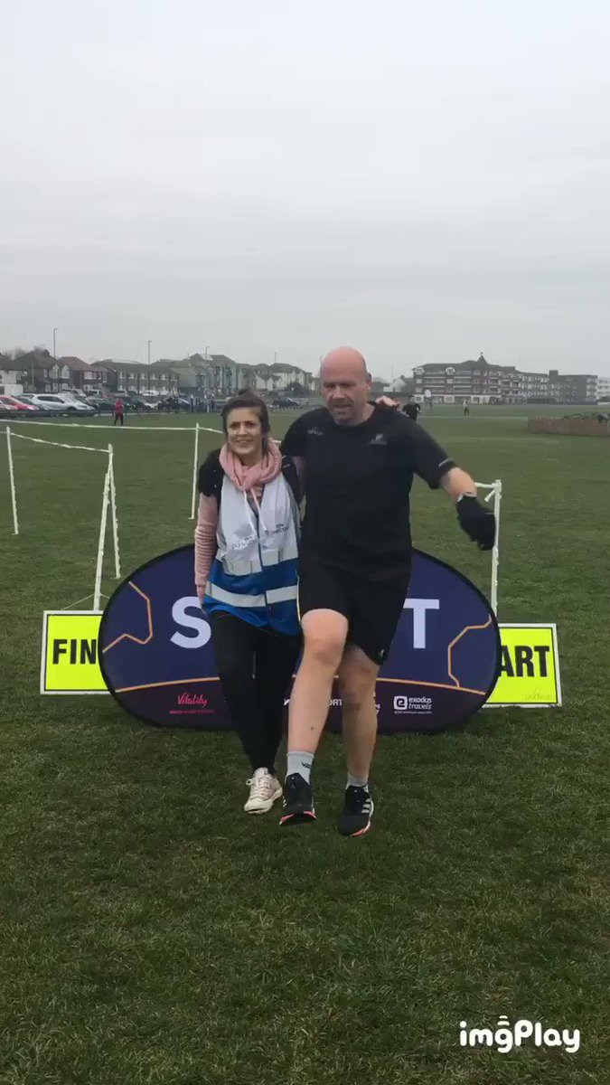 Did we Riverdance? Yes, we did!! Thanks @MarkBrock for your time & best of luck with the marathon training 👍🏻 #loveparkrun