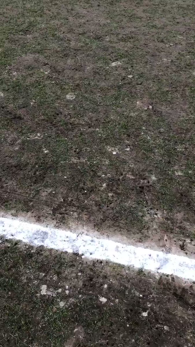 The pitch awaiting @ManCity👀. We are live from 5 as the lowest ranked side left in the cup host the highest. 👍🏻⚽️