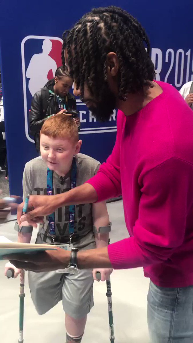 RT OhioStateHoops: RT memgrizz: “The only player he wanted to see...”
#ThisIsWhyWePlay
mconley11 https://twitter.com/OhioStateHoops/status/1096798373036863489 …