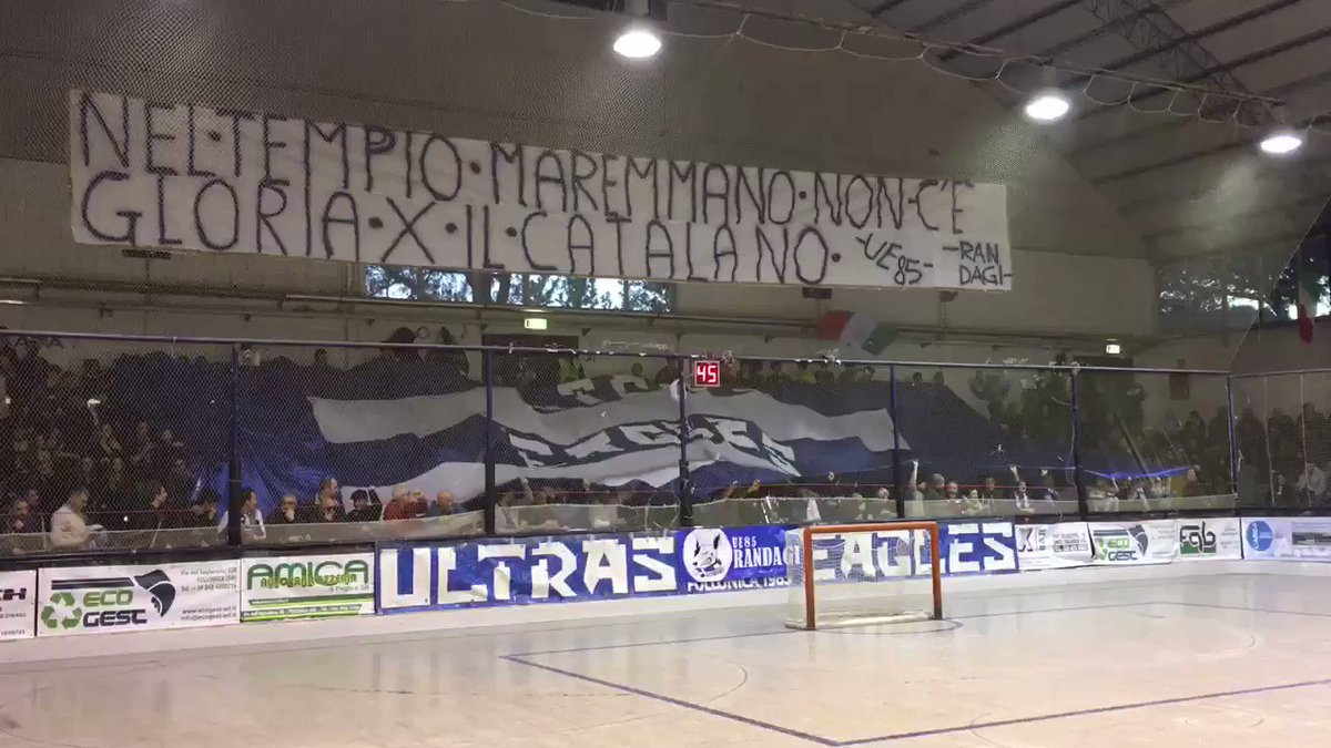 Ens adverteixen que “el temple de Maremma no és glòria per als catalans”... però intentarem fer-los canviar d’opinió! Som-hi nois! 💪🔵🔴
🏑 @follohockey 0-0 @FCBhoquei
💻 http://ow.ly/DkAg30nIrX0
🔵🔴 #ForçaBarça #okeuro