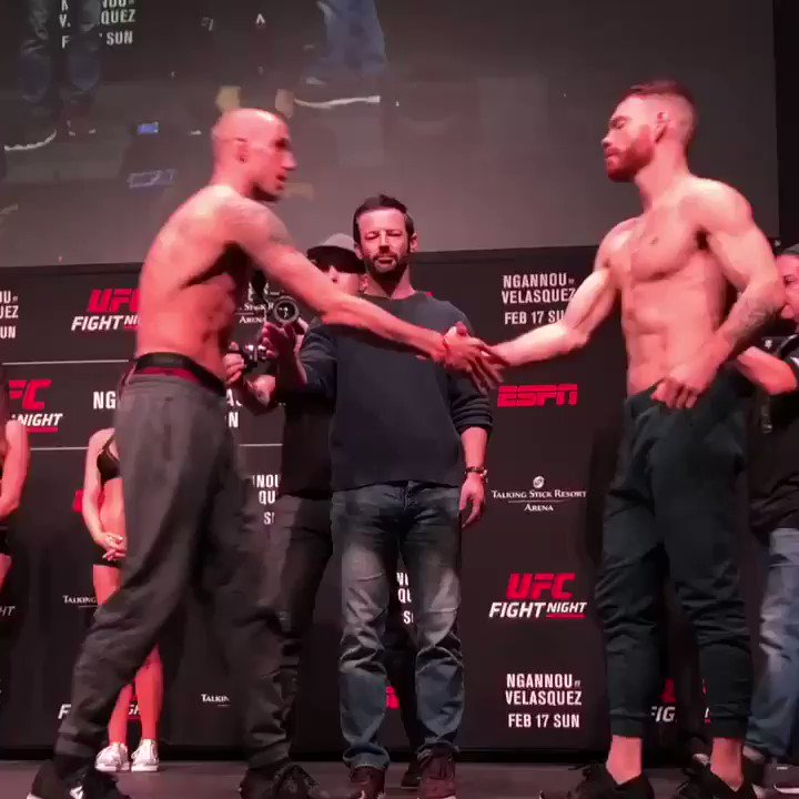 Lightweight Bout: @JamesVickMMA vs. @felderpaul #UFCPhoenix