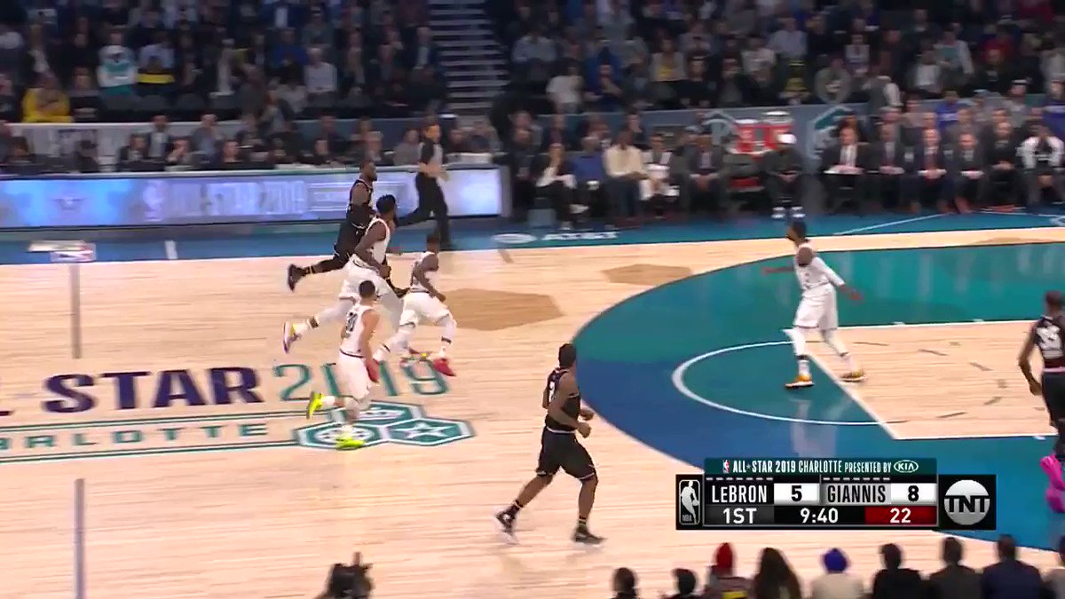 KD's got 10 quick ones in the first quarter 👀
#NBAAllStar x #DubNation
