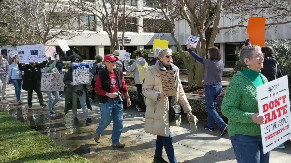 Love not hate, makes America great.
Raleigh, North Carolina #PresidentsDayProtests #FakeTrumpEmergency #FakeNationalEmergency