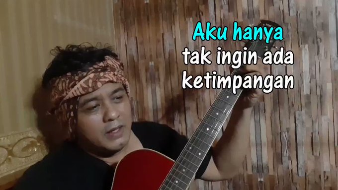  turut bersuara yang ditumpahkan melalui media umum untuk melawan rezim  Diky Chandra Melawan !  Dia (Merasa) Punya Segalanya, Tapi Hanya Allah-lah Yang Punya Segalanya