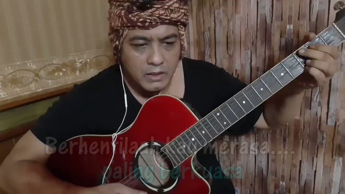  turut bersuara yang ditumpahkan melalui media umum untuk melawan rezim  Diky Chandra Melawan !  Dia (Merasa) Punya Segalanya, Tapi Hanya Allah-lah Yang Punya Segalanya