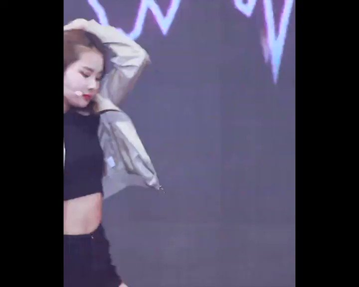 Our Baby Tiger ๐ป
CR. https://youtu.be/frE6qfiP0voย โฃ๏ธ
#์ํค๋ฏธํค #WekiMeki #๋ฆฌ๋ #๊ฐ์์ #RINA