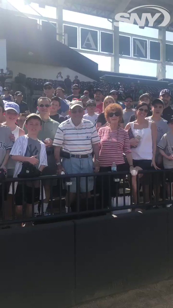 this kid EXTREMELY did not want Manny Machado