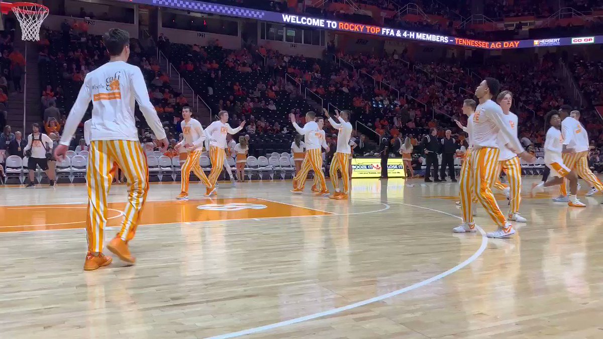 And with that, the #Vols are ready for Vanderbilt 🛫