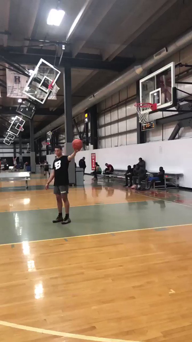 If he made this dunk... 🤯 (via @maxwellpearce)