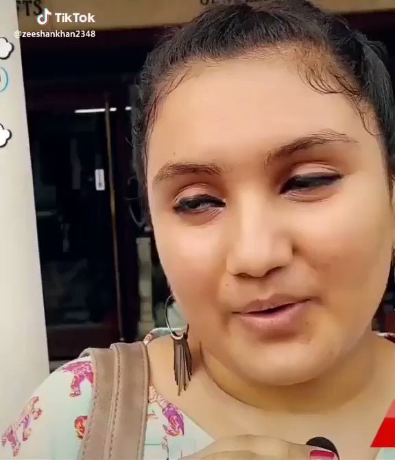فیورٹ پرائم منسٹر، عمران خان
فیورٹ لڑکے، پاکستانی
بہت ہاٹ ہوتے ہیں😉
بھارتی پڑلّو کے تاثرات؛