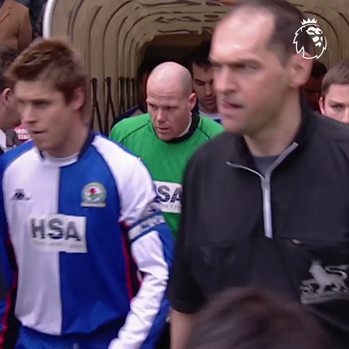 The episode of #OnThisDay from 2004 when Brad Friedel scores an 89th minute equaliser & still ends up on the losing side 😲