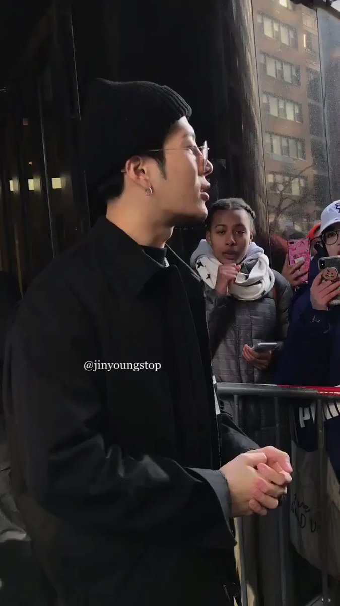 "DO WHAT YOU love & If you Love Me then-" Idjhdhd JACKSON๐
@JacksonWang852