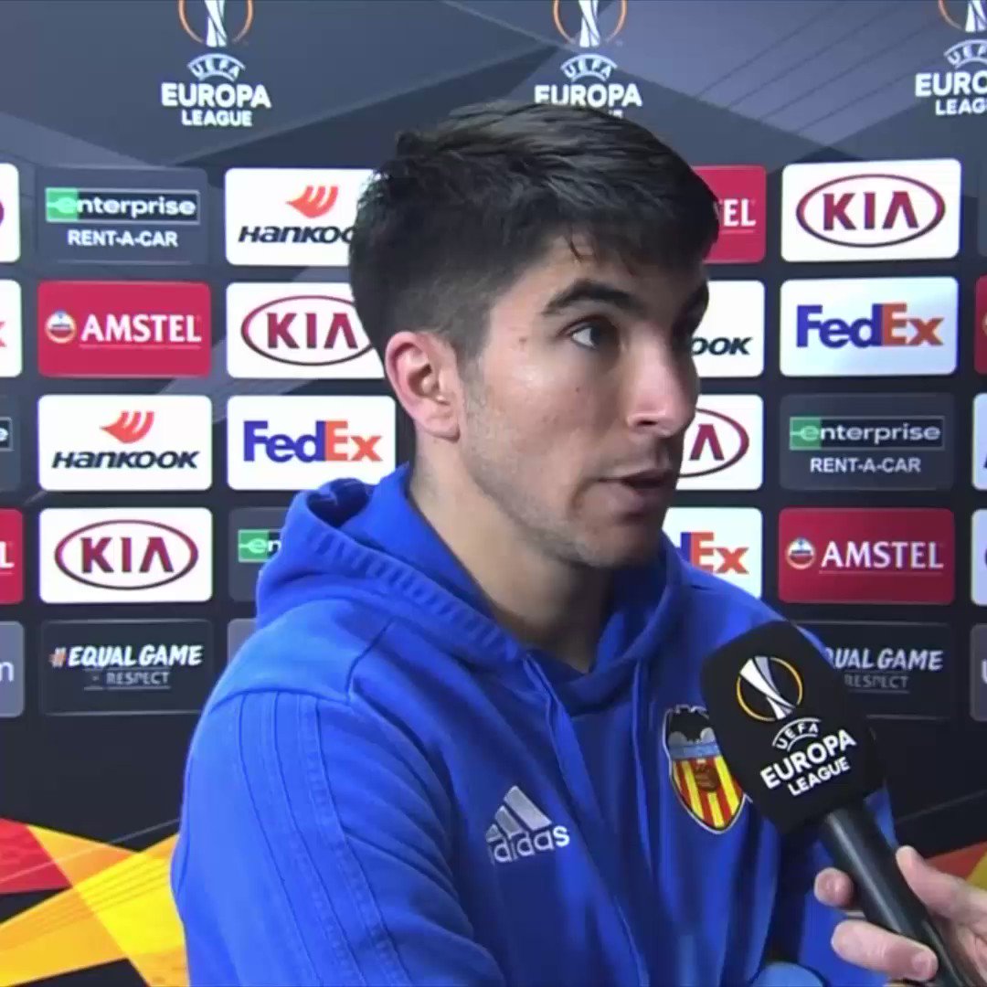 .@Carlos10Soler habló en exclusiva tras la clasificación del @valenciacf a la siguiente fase de la #UEL.