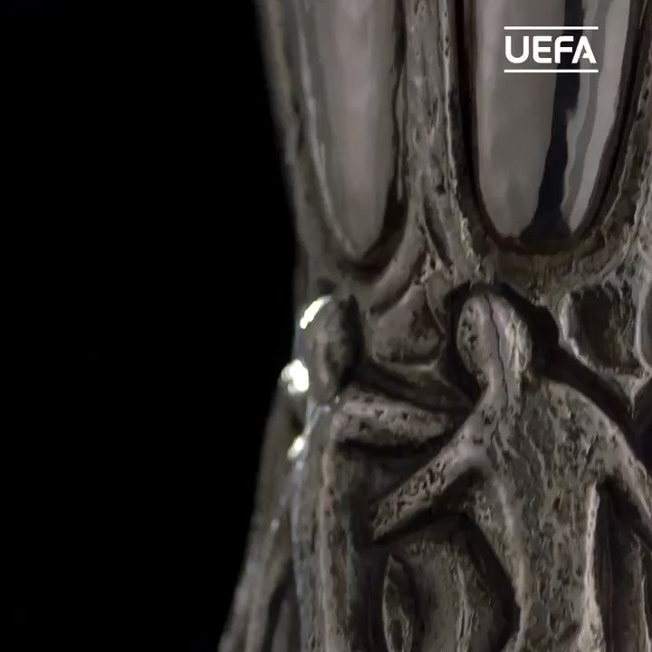 ¡A OCTAVOS! ✅
🏴 Arsenal
🇵🇹 Benfica
🏴 Chelsea
🇭🇷 Dínamo de Zagreb
🇺🇦 Dínamo de Kiev
🇩🇪 Eintracht
🇮🇹 Inter
🇷🇺 Krasnodar
🇮🇹 Nápoles
🇫🇷 Rennes
🇦🇹 Salzburgo
🇪🇸 Sevilla
🇨🇿 Slavia de Praga
🇪🇸 Valencia
🇪🇸 Villarreal
🇷🇺 Zenit
#UEL | #UELdraw: Viernes, 13:00 👍