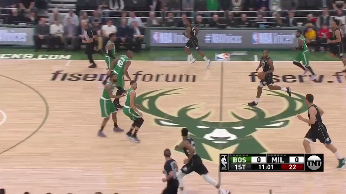 Giannis starts things off with a BANG ๐ฅ
#FearTheDeer
