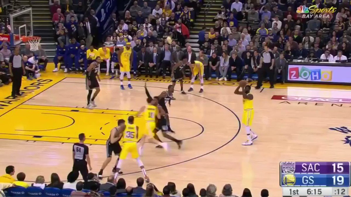 Steph's reaction after he dunked 💀 😂
