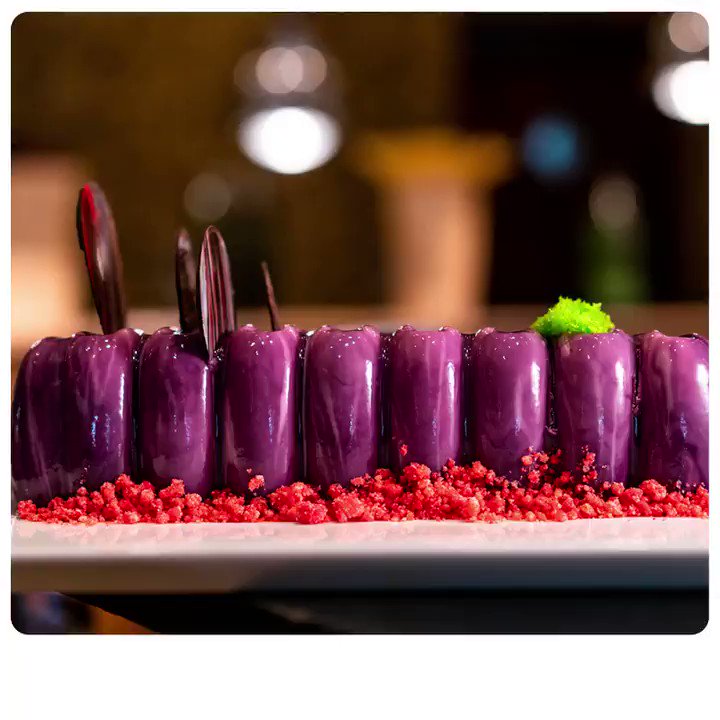 The city’s most delicious spread, featuring numerous choices of appetizers, mains & of course, the most stunning desserts await you at our round-the-clock restaurant, Encounters at @TajKrishnaHyd. http://bit.ly/2WXUErR
#TajInnerCircle #TajKrishna
