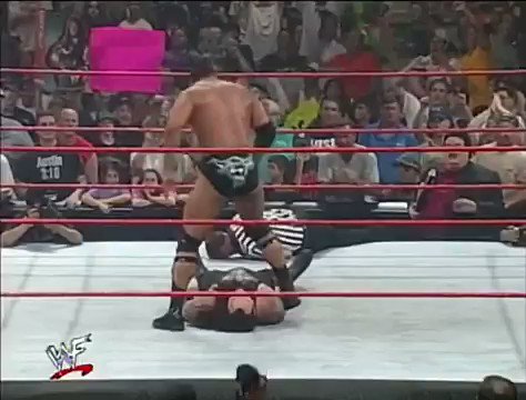 .@TripleH vs @Undertaker vs @TheRock, RAW, June 1999.