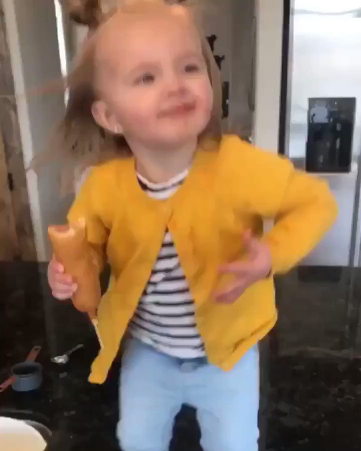 This tiny human is my #FridayFeeling