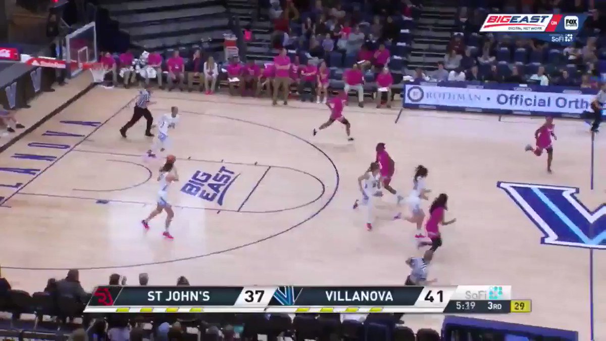Akina Wellere 👀👀 where did she come from⁉️
Alisha Kebbe finish with a 🔥🔥move
#Teamwork | #DreamWork | #SJUWBB