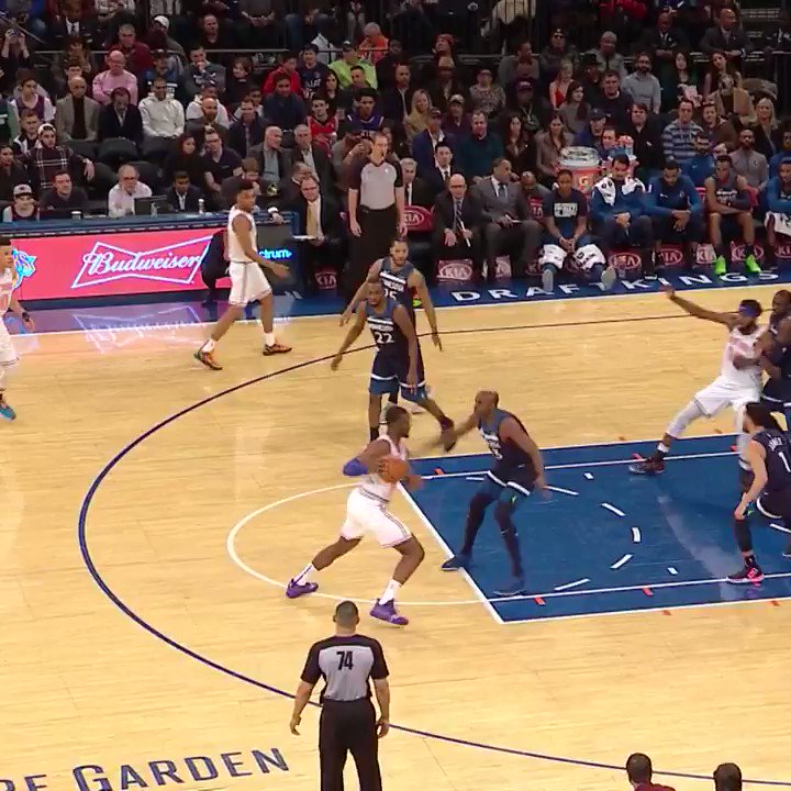 .@emmanuelmudiay comin' in hot!