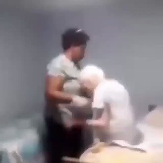 I absolutely!! believe that aliens 👾👽or someone has put something in the air,that’s making people say fuck it!! Ima throw away my income and my little life and do something really stupid like this, 🤷🏾♂️🤦🏾♂️