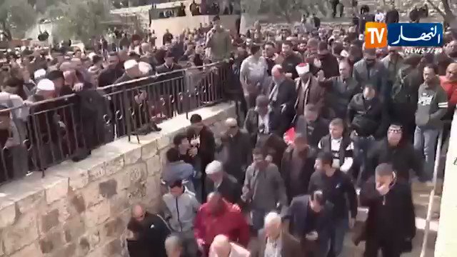 #اخبار_العالم
#فلسطين : فتح مصلى باب الرحمة بعد 16 عاما من غلقه بـ #المسجد_الأقصى