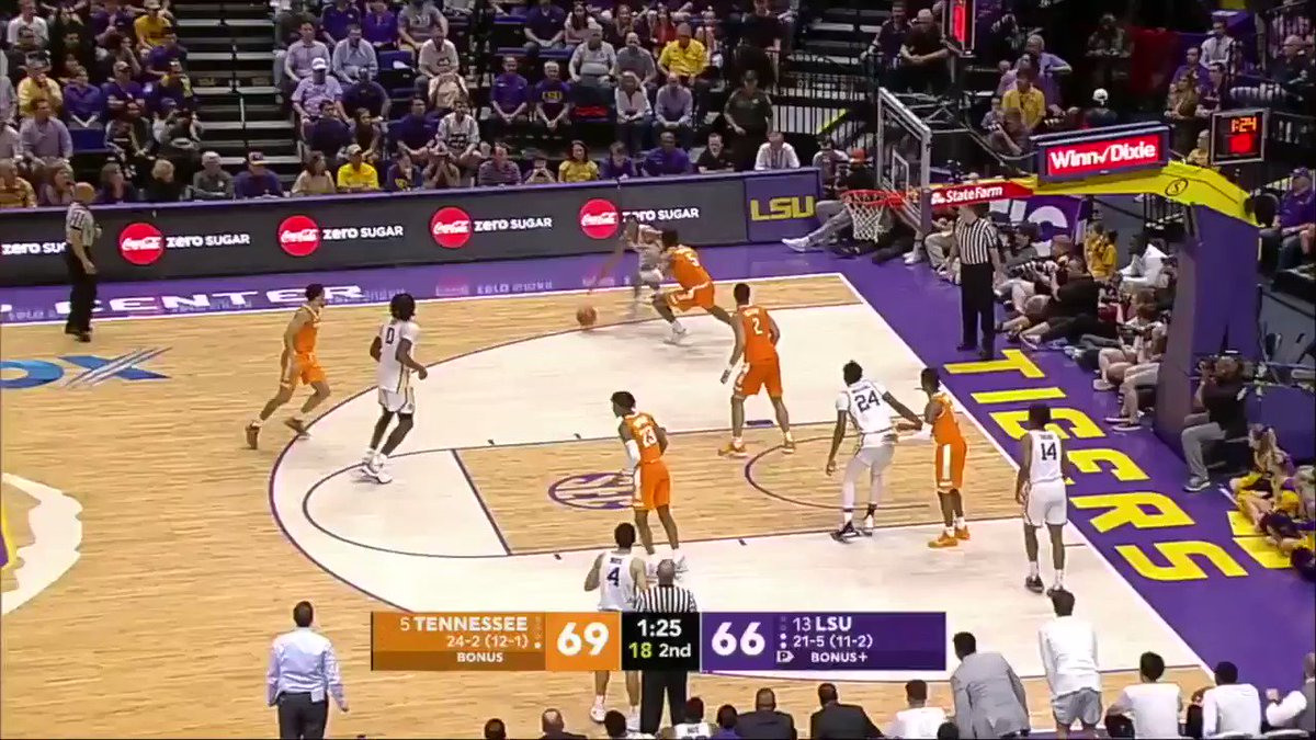 No. 5 Tennessee and No. 13 LSU are going down to the wire!
Here's the 3 that tied it all up: