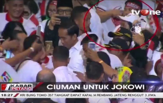 Video terlekat