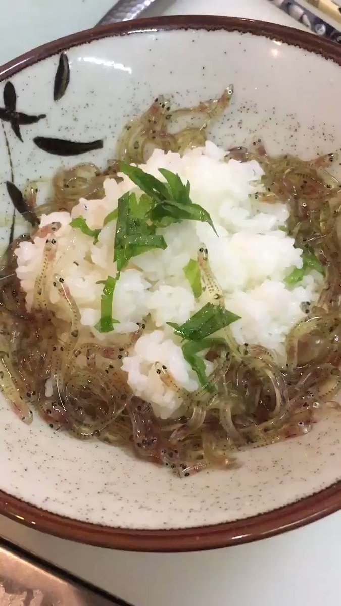 私のまかないwww活きがよすぎてハードすぎるwww飛んでる！！