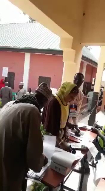 If you wonder how Borno and Yobe, 2 states most ravaged by war, managed to generate the highest voter turnout, watch this video from Borno. They are speaking Kanuri. If @MBuhari truly won, we will congratulate him. But this was no election! #BornoYobeMiracle
WATCH and RETWEET