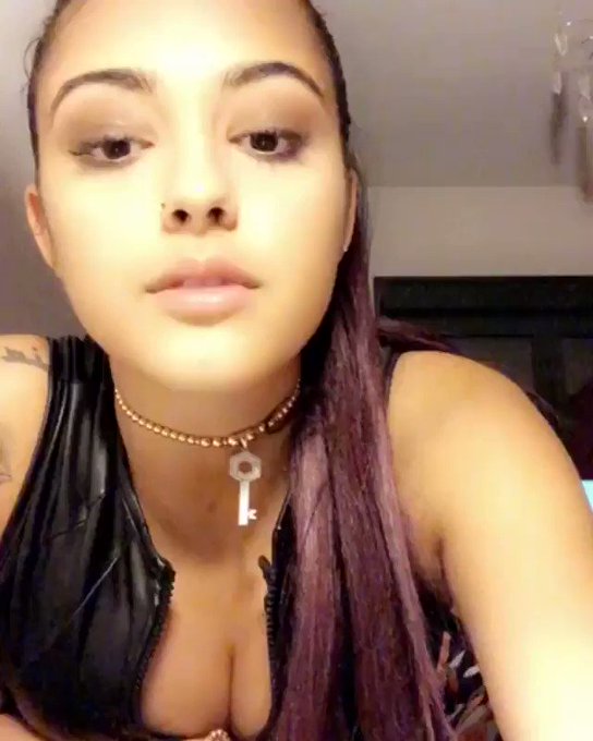 Lo siento I was feeling the beat 🤣🔥💜 https://t.co/DuKNHZrdrP