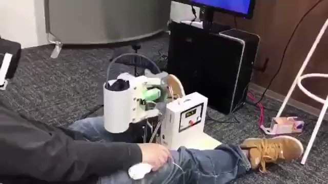 If Resident Evil 8 drops a VR, ima be playing like this against lady dimitrescu
https://t.co/5BRtrKUrbZ