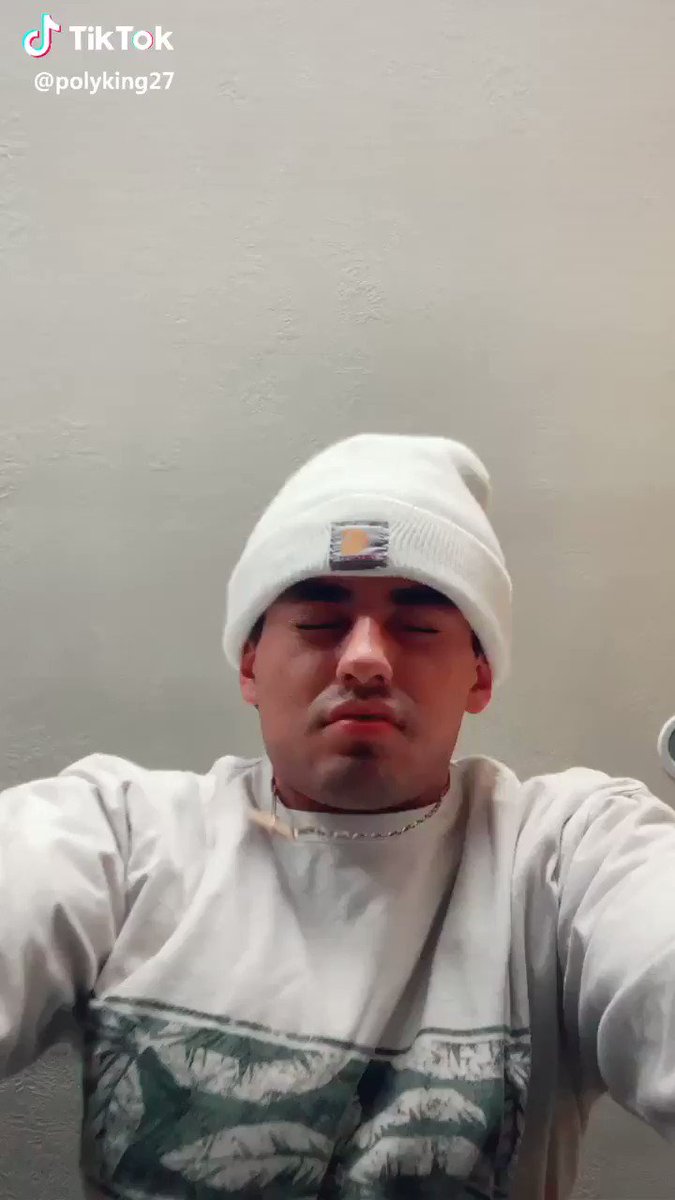 What your pillow see while your getting possessed